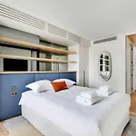 Exceptional With Ac - 2bd-4p - Parc Monceau Parijs