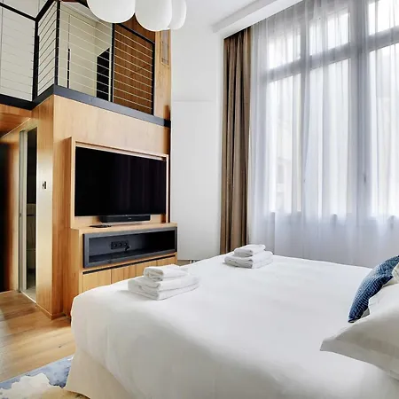 Exceptional With Ac - 2bd-4p - Parc Monceau Párizs