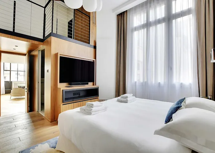 Exceptional With Ac - 2bd-4p - Parc Monceau Párizs