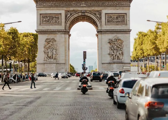 Exceptional With Ac - 2bd-4p - Parc Monceau Apartman